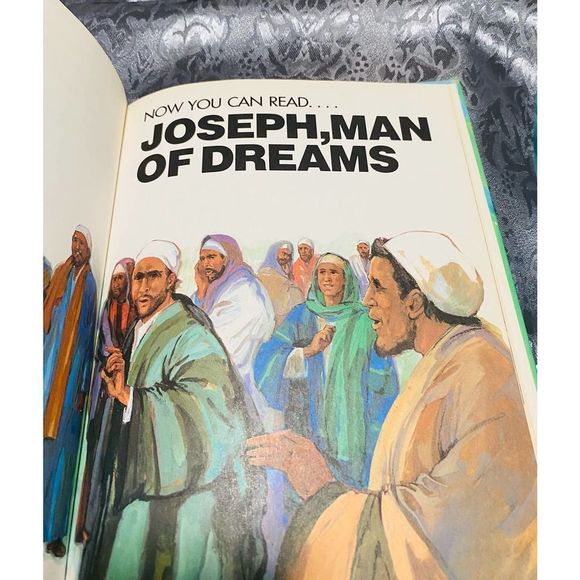 Lot of 2 Children’s Biblical Books Now You Can Read Bible Stories - Picture 6 of 13